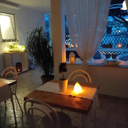 Punta Vivara 4* 卡普里