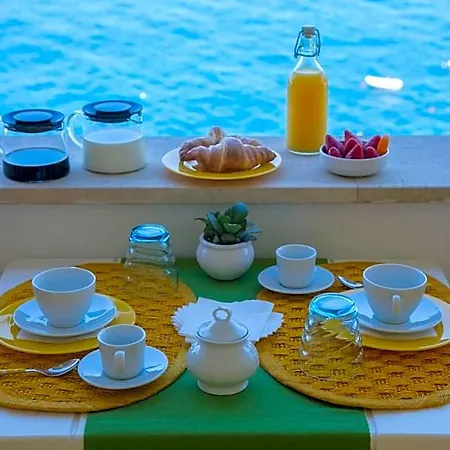 Punta Vivara Bed and Breakfast 4*