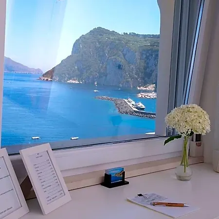 Punta Vivara 4* Capri