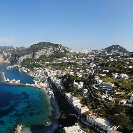 Punta Vivara 4*